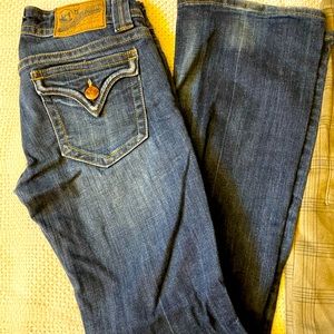 Boot cut jeans